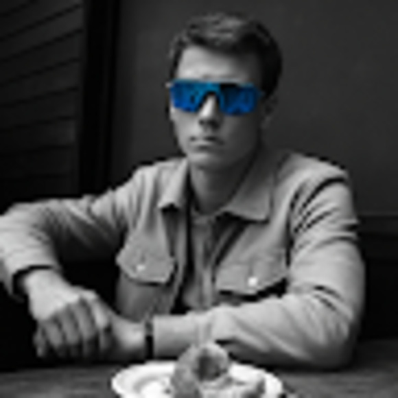 Meet your Posher, Joel - Picture 1 of 1